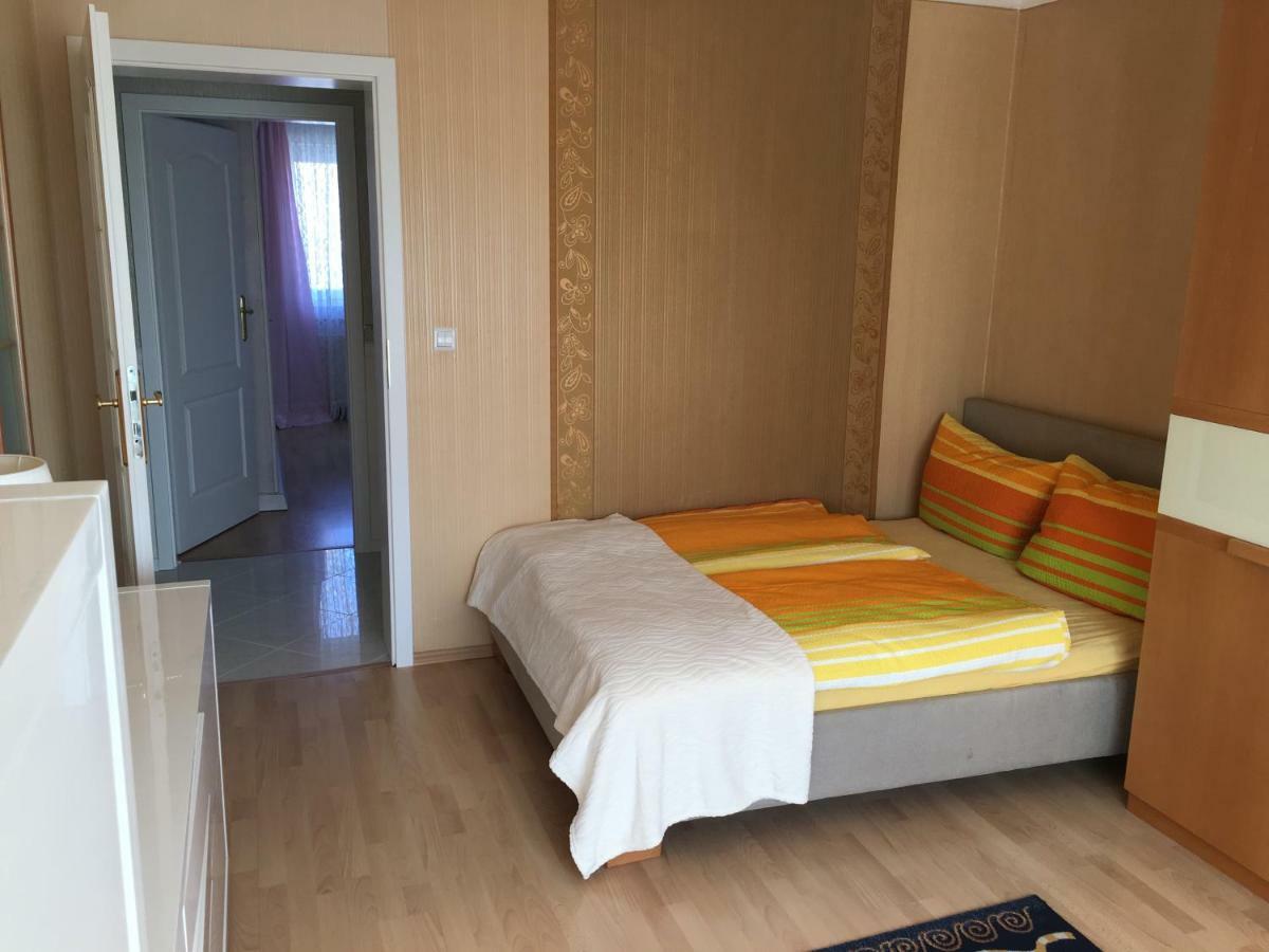 5 Sterne Ferienwohnung Cattaleya Emden Exterior foto