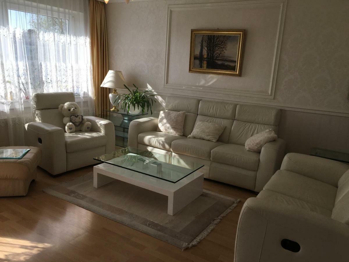 5 Sterne Ferienwohnung Cattaleya Emden Exterior foto